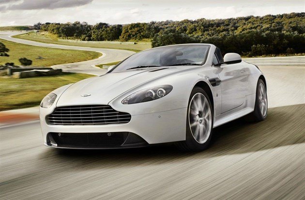 Aston Martin V8 Vantage S (1)